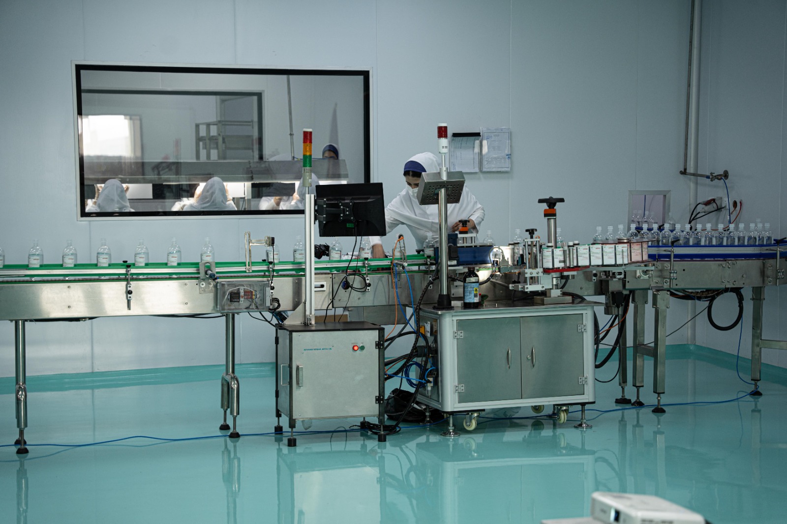 رسانه – آیین بهره برداری کارخانه با حضور رئیس جمهور