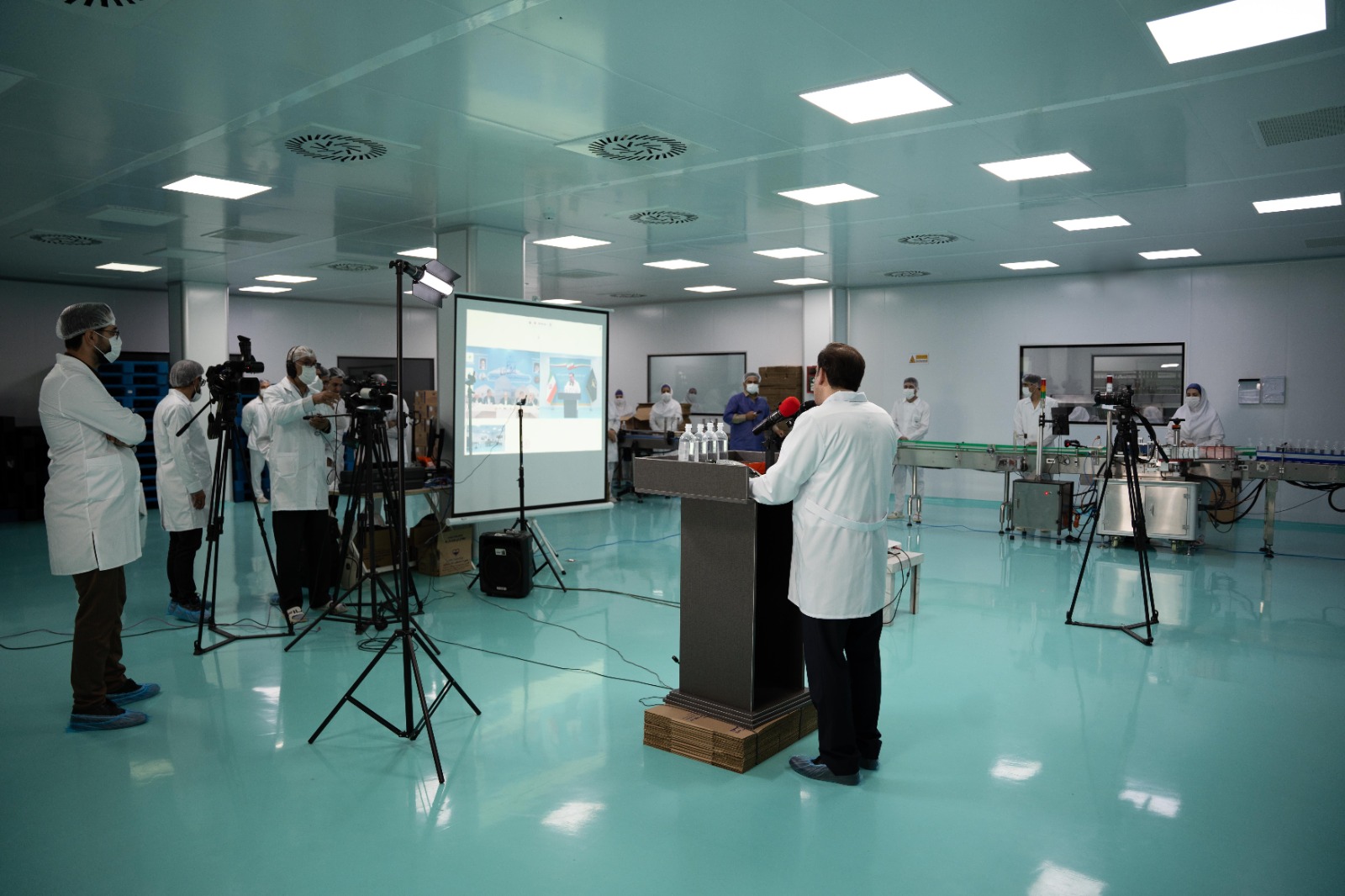 رسانه – آیین بهره برداری کارخانه با حضور رئیس جمهور